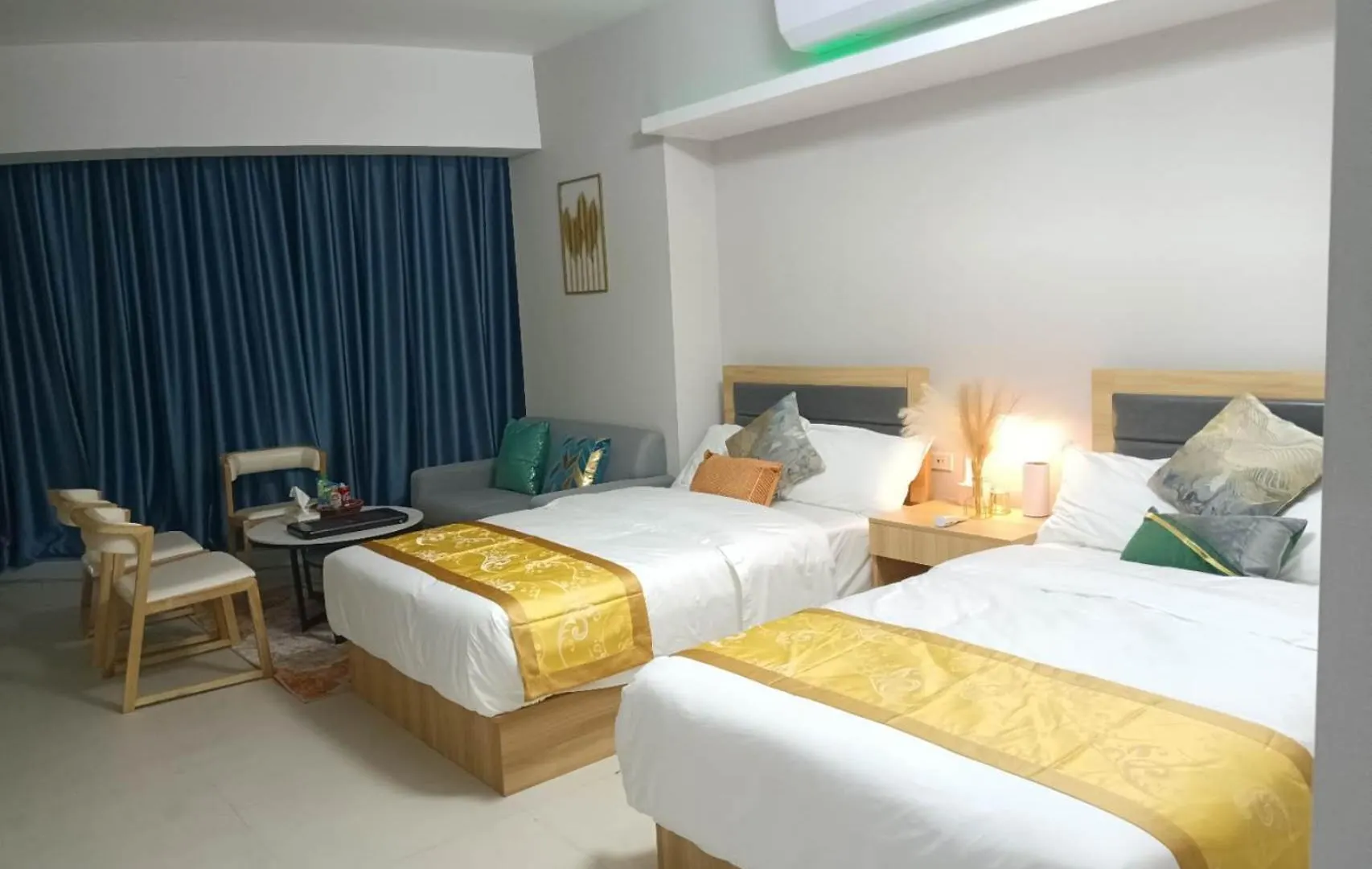 Aeontower Suites&Hotel By Cmc Davao Philippines